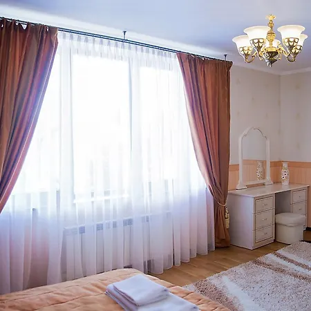 Отель Hotel&restaurant Senator 3*