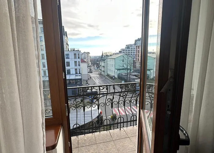 Отель Hotel&restaurant Senator 3*