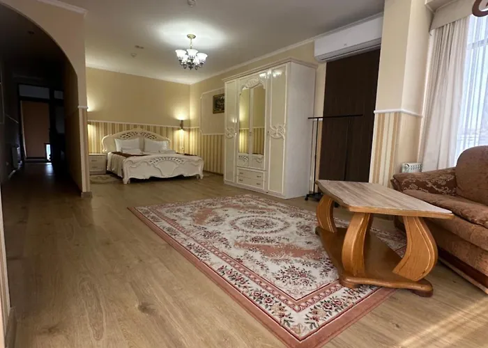 Отель Hotel&restaurant Senator 3*